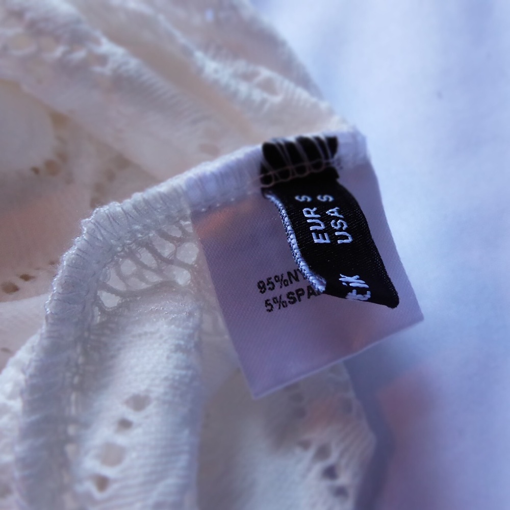 Long sleeve white lace top - Picture 5 of 6